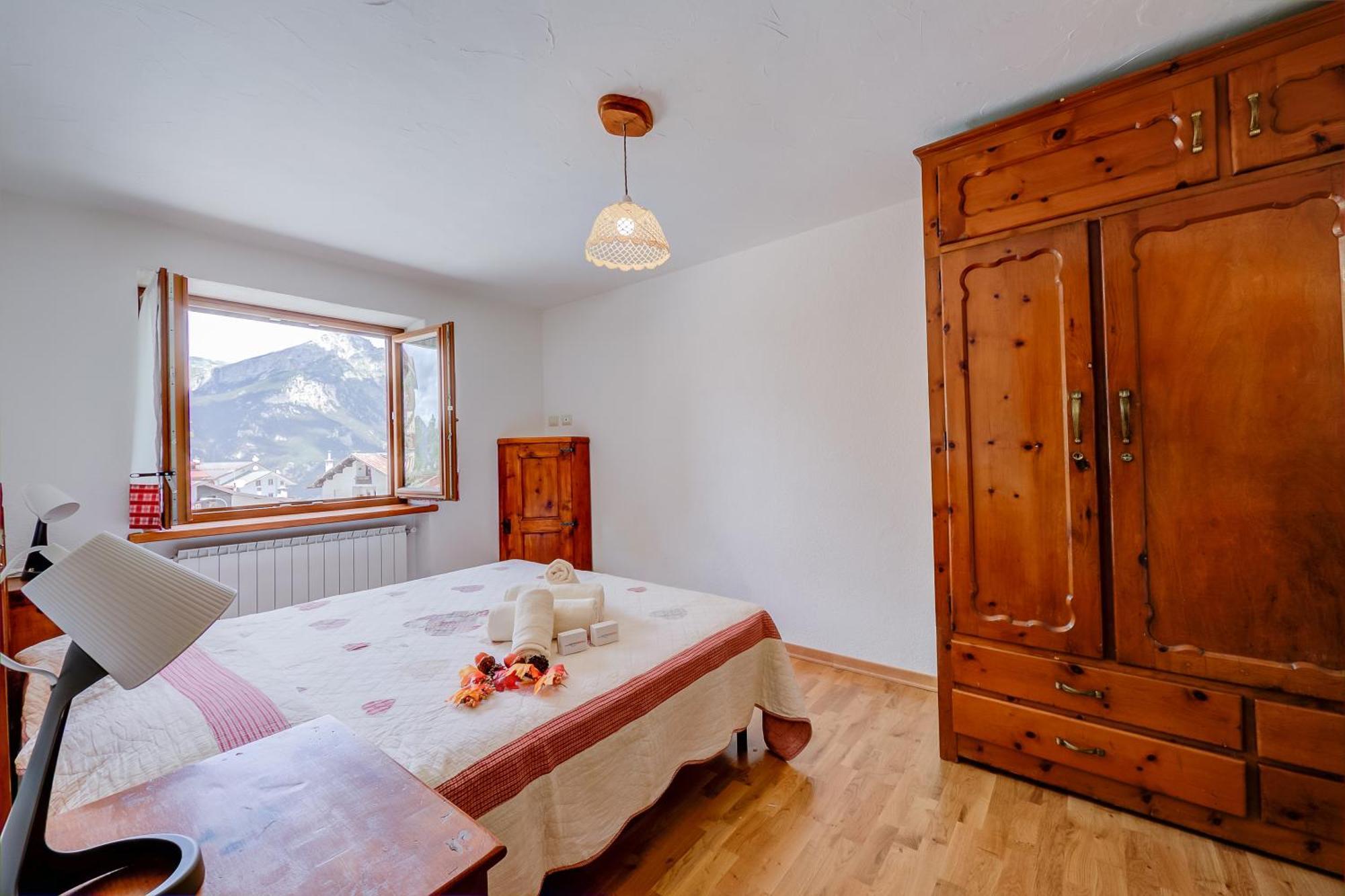 Miramonti 21 Ski In - Ski Out - Happy Rentals Oulx Eksteriør billede
